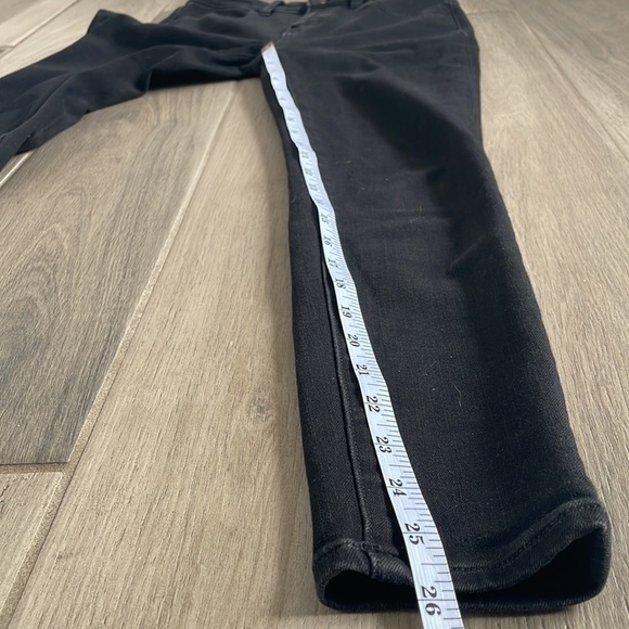 American Eagle Hi-Rise Black Jeggings - Picture 8 of 10